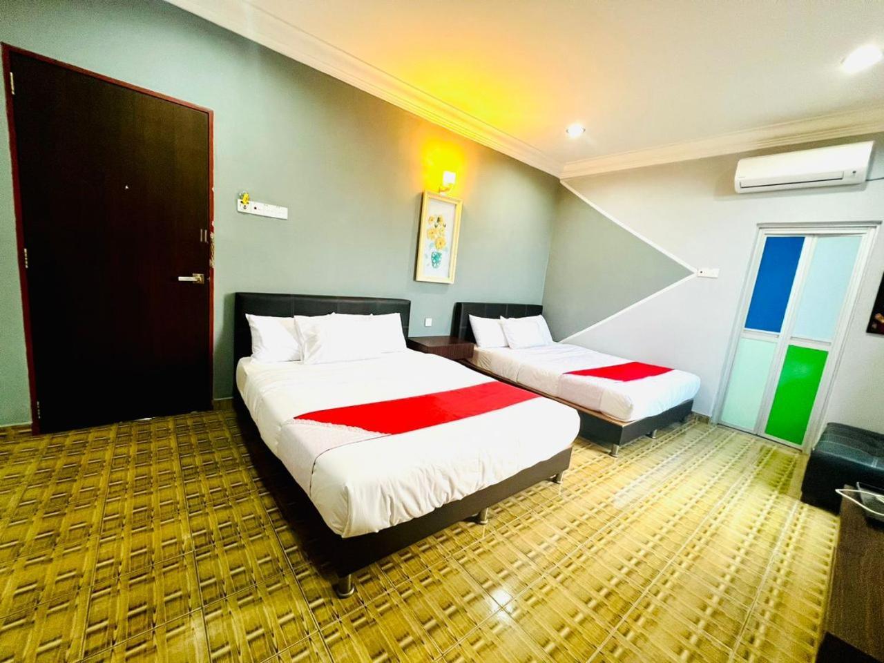 Daily Inn Hotel Mersing Exterior photo